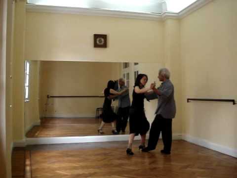 Tango lesson with Jorge El Turco: Eva Chan Y Jorge Nassel