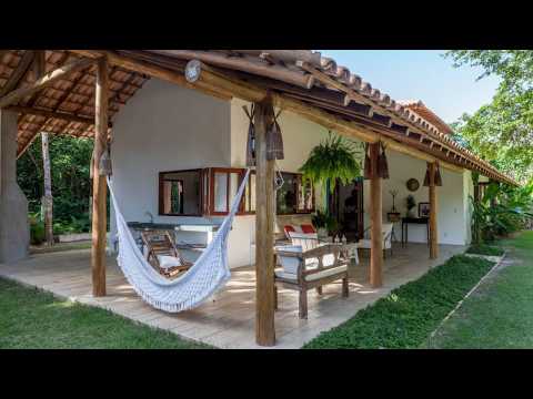 RUSTIC BEACH HOUSE with PORCH | Trancoso!