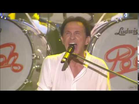 Pooh - Io sono vivo e Canterò per te (Live)