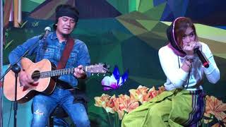 Download lagu VIRALL Cewe cantik main harmonika sama budi cilok mp3 Download lagu VIRALL Cewe cantik main harmonika sama budi cilok mp3