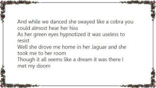 Klaatu - Howl at the Moon Lyrics