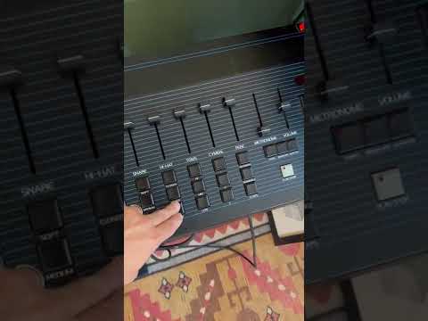 Oberheim DX drum machine demo