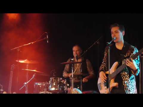 Cagey Strings 2019 in Gröbenzell - That'll Be The Day