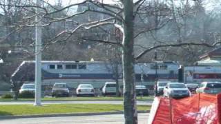 preview picture of video 'Metro-North Action at Peekskill, NY 4/9/09'