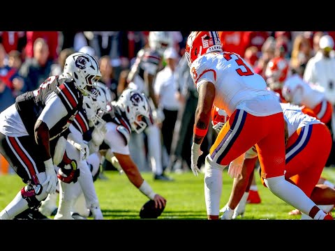 2025 CLEMSON-CAROLINA FOOTBALL: TODD ELLIS CALLS TJ PARKER FUNKY CHICKEN SACK DANCE