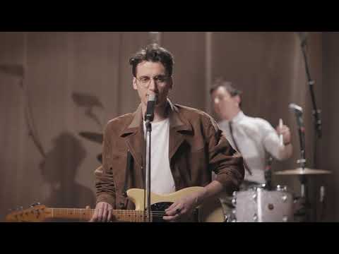 Radio Elvis - La sueur et le sang [Session Live]