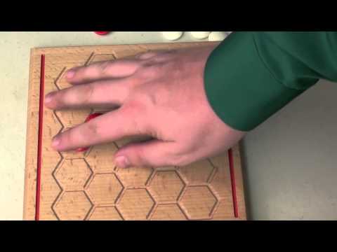 Dice Tower Reviews: Avverso