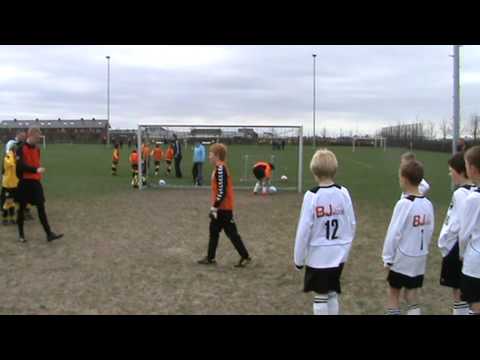 Reiger Boys E2 - Zeevogels E1 2011 Penaltyserie2