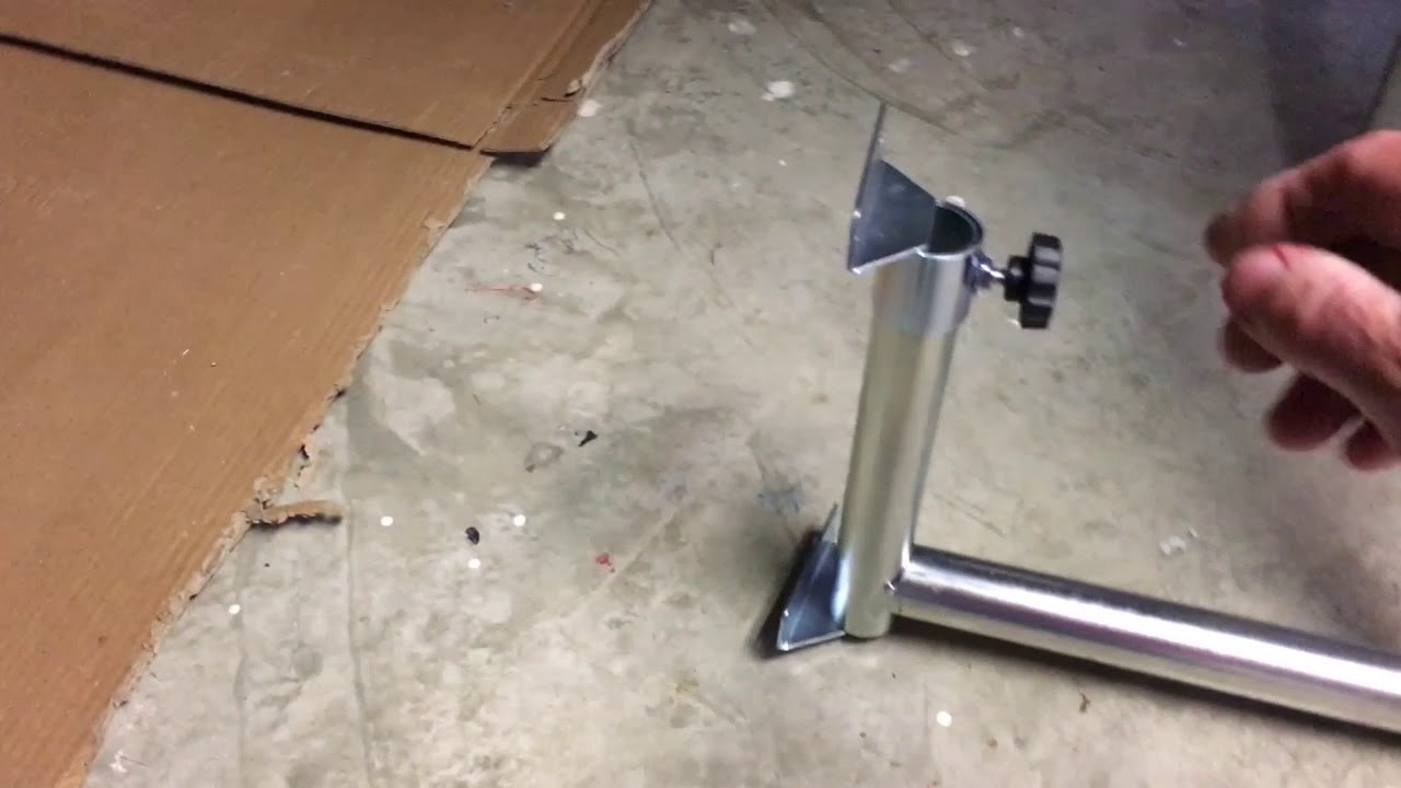 Super pied de table, fourgon aménagé, van, reimo,