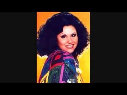 Lucille Starr - ** TRIBUTE** - Hey Sue (1968).**
