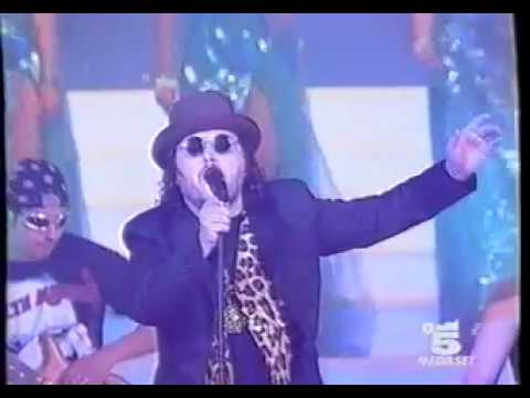 Cesare Ceo Sax- Band MOMENTI DI GLORIA con Mike Bongiorno