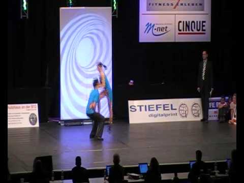 Alzbeta_Slamova_Lukas_First_World_Master_Ingolstadt_2009_Acro