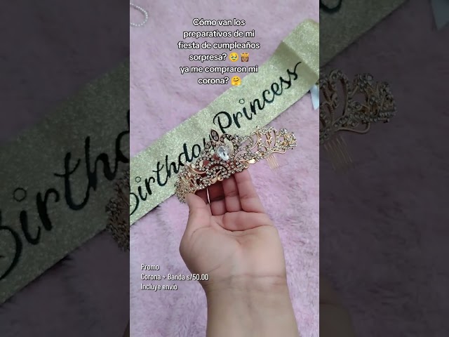 Vídeo relacionado con YOUDALIS Corona de Cumpleaños,Birthday Queen Tiara Corona de Diamantes,Banda de Cumpleaños para Decoración de Fiesta de Cumpleaños Mujer,Oro