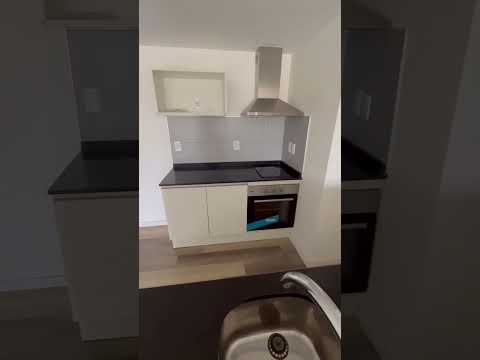 Video de YouTube - Apartamento en Alquiler de 1 dormitorio con  Garage en Cordón Sur, Montevideo