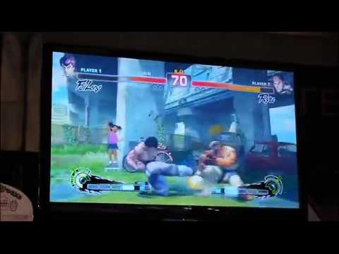 MCZ exhibition - Mago (Fei) vs. Daigo Umehara (Ryu) - Chokaigi 2