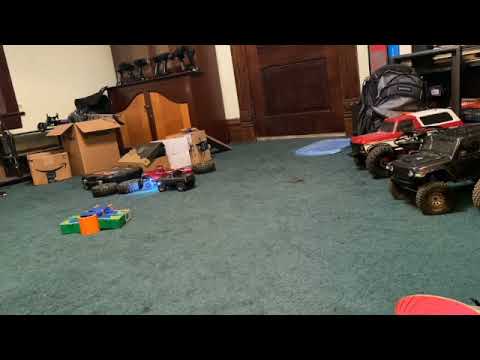 SCX24 and 1:18 Panda Hobby 6x6   SD 480p