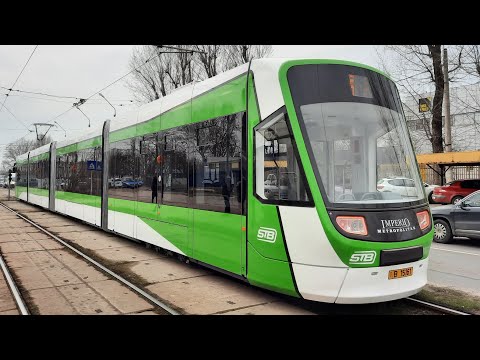 Tramvaiul Astra Imperio Metropolitan #3822(linia 25) părăsind terminalul Depoul Militari