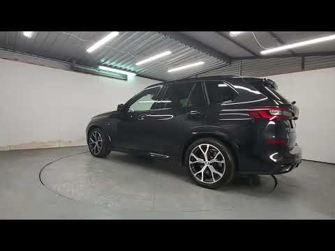 BMW X5 xDrive45e M Sport Pro - Image 2