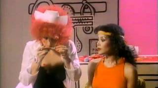 La Toya Jackson - Heart Don&#39;t Lie (Pop-Up Video)