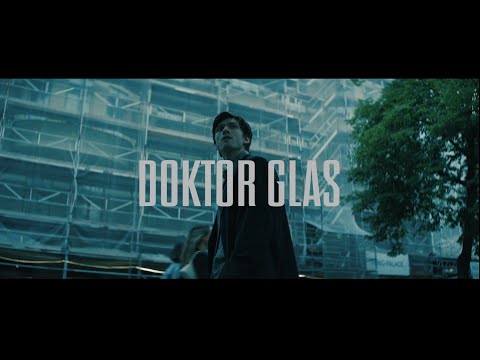 Trailers Doctor Glas