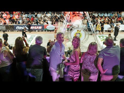 Frigerio disfrutó de los corsos en Gualeguay en la segunda noche de presentación