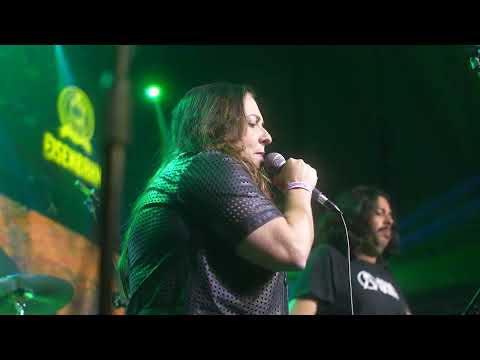 Head Over Feet - Alanis Morissette (Cover) | Heavy Is The Crown Moema e Campo Belo