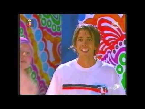 Topê Abana o Capacete