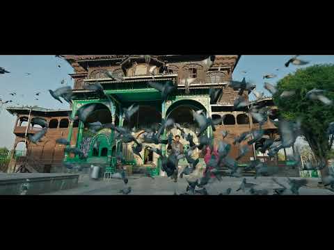 The eyes behind the making of #SitaRamam 🎥