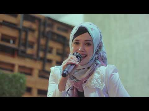 yessy sigit AKU AKAN SETIA live perform