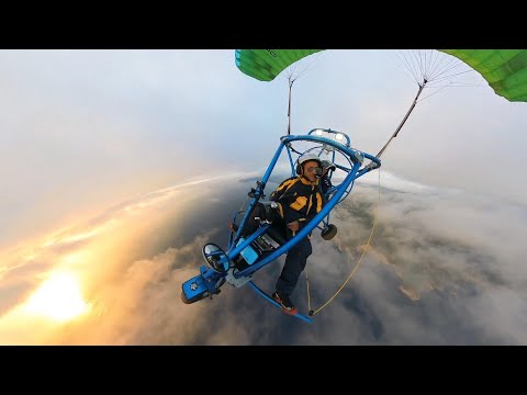 Flying over l'Estartit, Illes Medes and Castell del Montgrí!