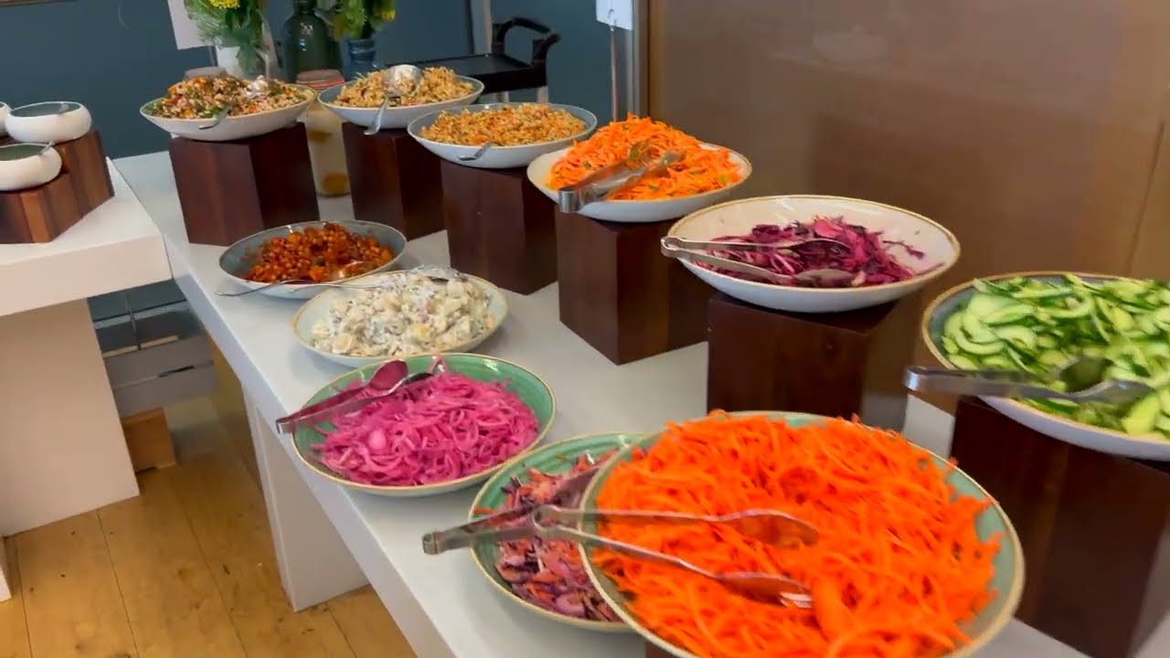 British Airways Galleries Lounge thumbnail