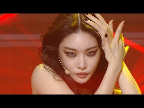 Chungha - BLACK (LeeHyori) [SHOW CHAMPION Ep 300]