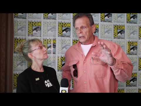 SDCC 2019: Marc Singer on Playing the Hero in the V: THE ORIGINAL MINISERIES and BEASTMASTER