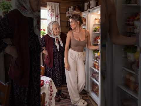 Баба Галя про «нечего есть» 😭 #shorts