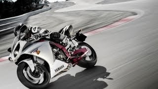 preview picture of video 'Karnez Stunt Rider! (Giovanny) en Nezahualcoyotl (Trucos en Moto de pista)'