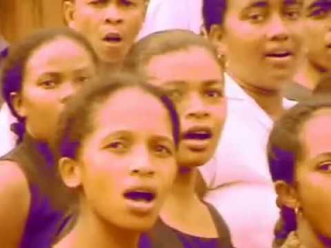 13 SEDERAN'I LIBANONA   Salamo 100