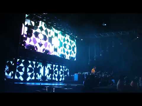 Tiesto and AVICII - Generations (Live #2) | #avicii #aviciimusic #aviciitribute #unreleasedavicii