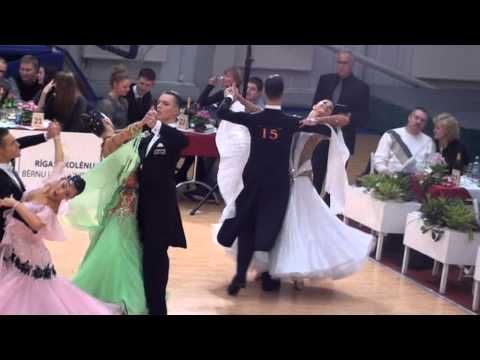 LČ ST 2012 AdultAndrejs Rogovenko - Anna Voroncuka final foxtrot