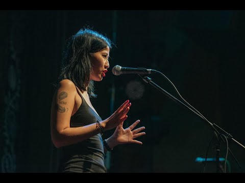 VEČERKA - Hipsteři / slam poetry