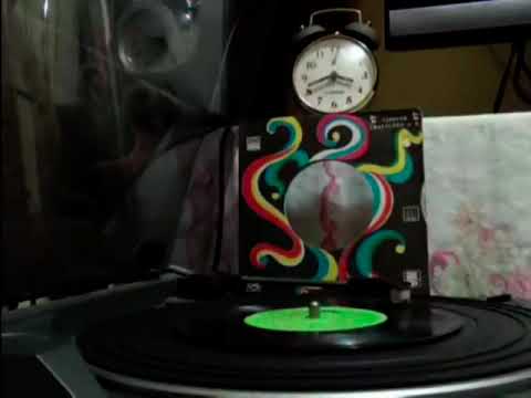 The Fresh Force Crew - Rock Me - Vinil