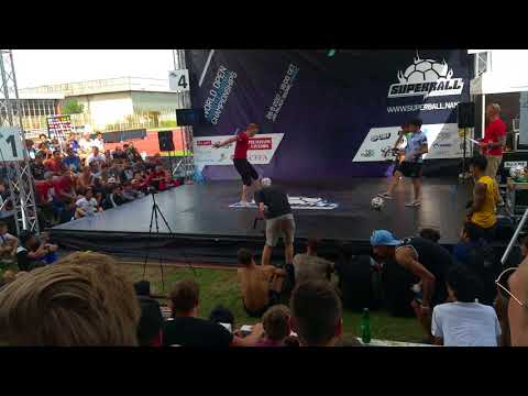 Superball 2017 Top 32 Pedrinho vs Olsen