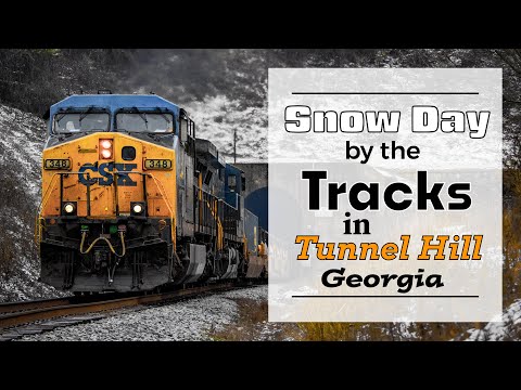 Railfanning on a Snow Day in Tunnel Hill