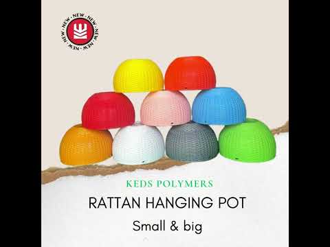 Round rattan hanging pot for balcony