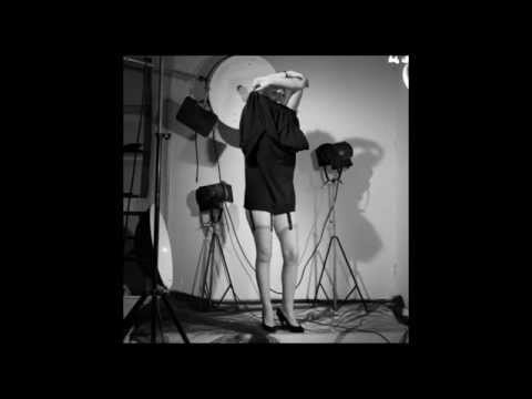 download lagu mp3 mp4 Paris Hollywood Magazine, download mp3 Paris Hollywood Magazine free downloadn, video klip Paris Hollywood Magazine