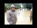 Polsek Panimbang Polres Pandeglang Bantu Evakuasi Korban Banjir Di Kecamatan Panimbang