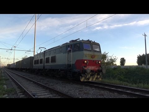 E656.607 sul TC 57136 Pomezia - Fiorenzuola, in partenza da Pomezia