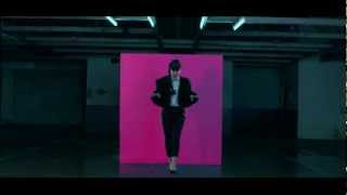 HQ Junior Caldera ft. Far East Movement &amp; Natalia Kills - Lights Out (Official Video)