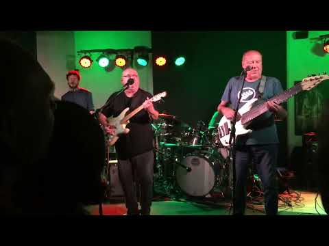 Buty - Mám jednu ruku dlouhou (Živě - Humpolec, 10. 10. 2023)