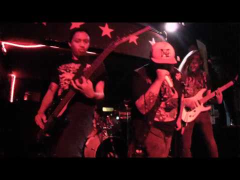 MUTANTS OF WAR live 5 Star Bar 05/02/2015