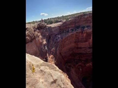 MASSIVE 200' Rope Swing in Moab, Utah!! Is it worth it???